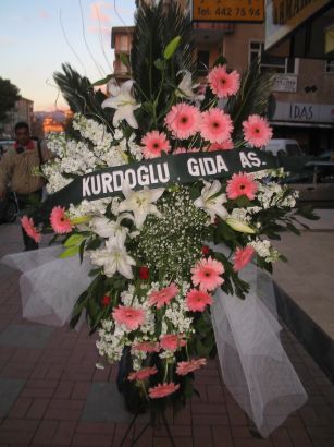 kazablanka,gerbera,sebboy ferforje  Ankara Sincan �i�ek sipari�i vermek 