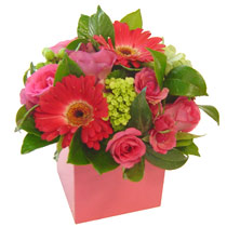 cam vazo i�erisinde karisik g�ller  ve gerberalar  cicek siparisi Ankara Sincan cicek , cicekci 