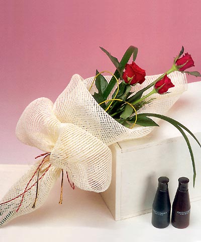 3 adet kalite g�l sade ve sik halde bir tanzim  Ankara Sincan uluslararas� �i�ek g�nderme 