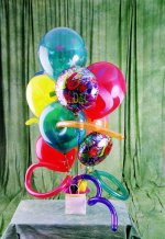  Ankara Sincan �i�ek g�nderme sitemiz g�venlidir  karisik g�r�nt�de renkli u�an balon buketi