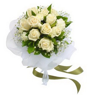  Ankara Sincan �i�ek g�nderme  11 adet benbeyaz g�llerden buket 
