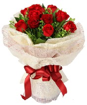 12 adet k�rm�z� g�l buketi  Ankara Sincan kaliteli taze ve ucuz �i�ekler 