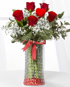 5 adet k�rm�z� g�l kalp �ubuk cam vazoda  Ankara Sincan �i�ek , �i�ek�i , �i�ek�ilik 