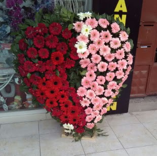 Kalp pano kalp �eklinde pano �i�e�i  Ankara Sincan online �i�ek g�nderme sipari� 