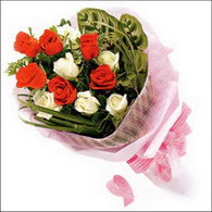 5 kirmizi 5 beyaz g�llerden   �i�ek sipari�i Ankara Sincan anneler g�n� �i�ek yolla 