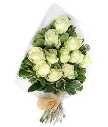  Ankara Sincan �i�ek g�nderme  12 li beyaz g�l buketi.